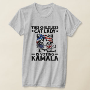 Diese kinderlose Katze-Lady wählt Kamala T-Shirt