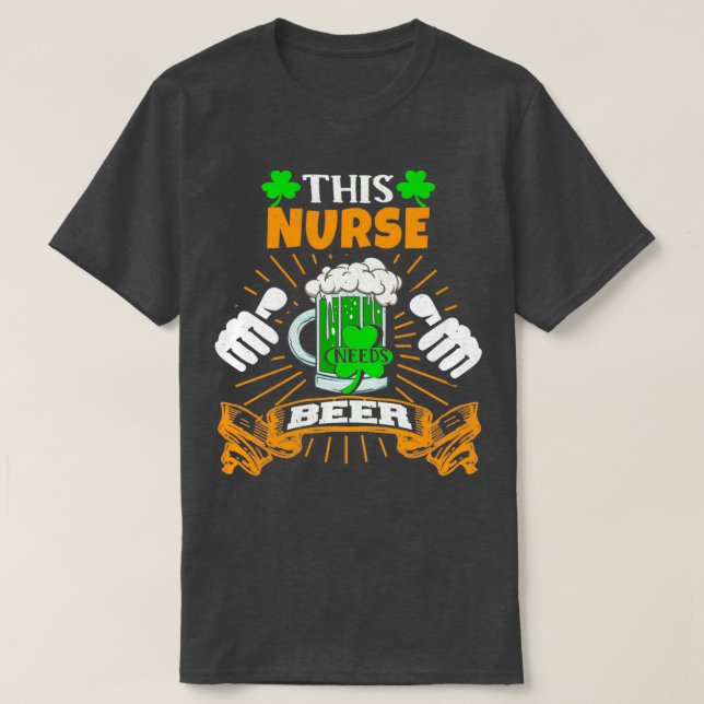 Diese Krankenschwester braucht Bier-St. Patricks D T-Shirt (Design vorne)