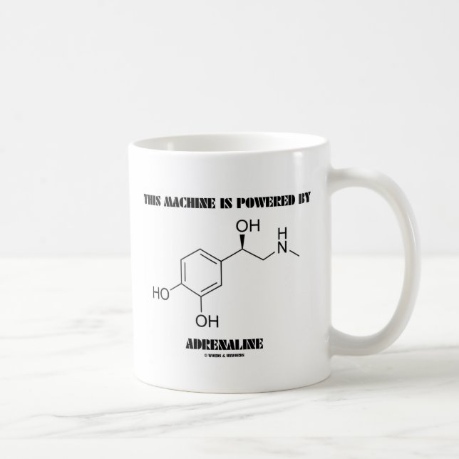 Diese Maschine wird von Adrenalin angetrieben Tasse (Rechts)
