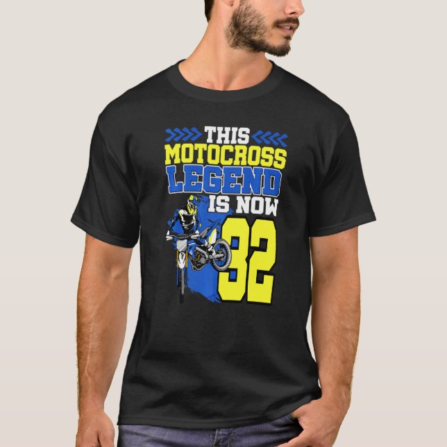 Diese Motocross Legende ist jetzt 32 Motorrad 32. T-Shirt (Vorderseite)