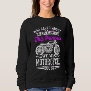 Diese Prinzessin trägt Motorradstiefel, nicht Glas Sweatshirt