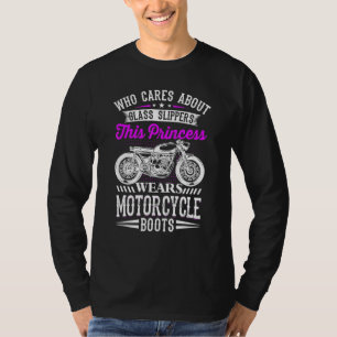 Diese Prinzessin trägt Motorradstiefel, nicht Glas T-Shirt