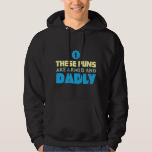 Diese Wortspiele sind bewaffnet und tödlich lustig Hoodie