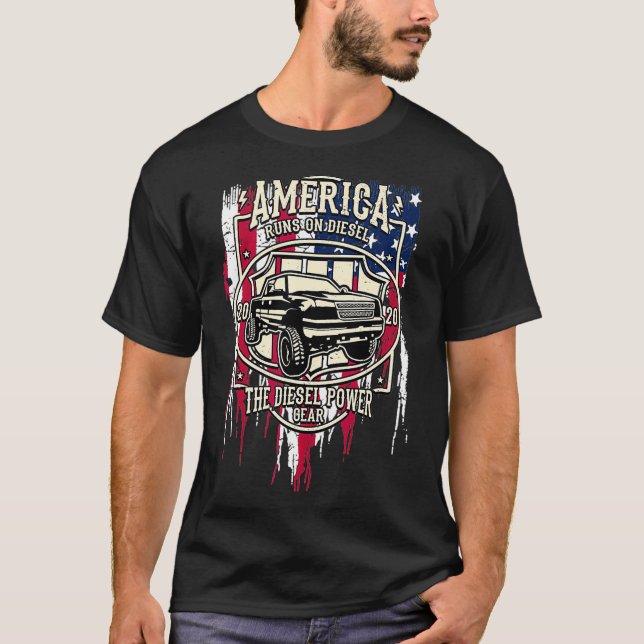 Diesel Power Amerika Flaggenfahrzeug T-Shirt (Vorderseite)