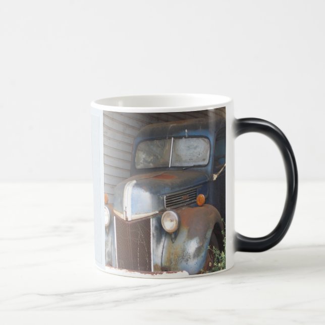 Dieser alte LKW Verwandlungstasse (Rechts)