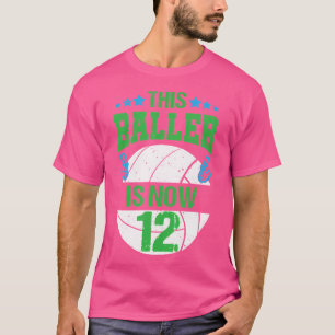 Dieser Baller ist jetzt 12 glückliche Geburtstags T-Shirt