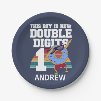 Dieser Junge ist jetzt zweistellig, sonniger 10. G Pappteller