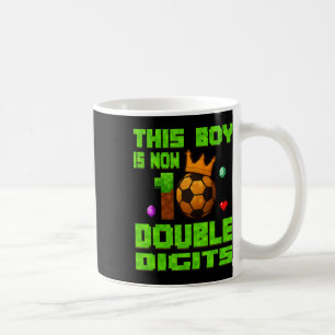 Dieser Junge jetzt 10 Doppelziffern Fußball 10 Jah Kaffeetasse