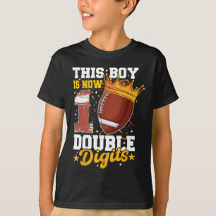 Dieser Junge jetzt 10 zweistellige Fußball 10 Jahr T-Shirt