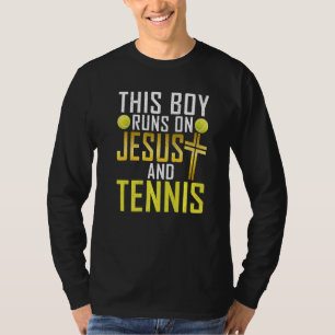 Dieser Junge läuft auf Jesus und Tennis Boy T-Shirt