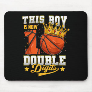 Dieser Junge zweistellig belegt zehn Basketball 10 Mousepad