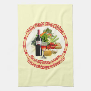 Dieser Koch verwendet Wein Handtuch