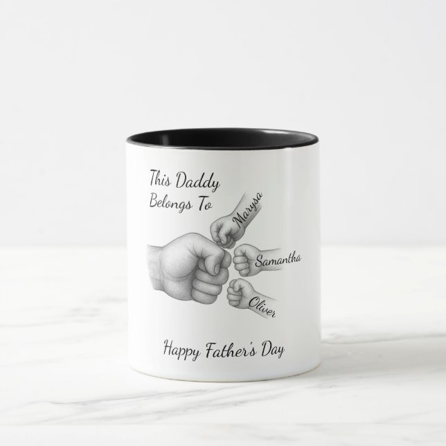 Dieser Papa gehört - Geschenk mit Kindernamen - Tasse (Zentrum)