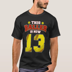 Dieser Softball-Baller ist jetzt 13 Jahre alt und T-Shirt