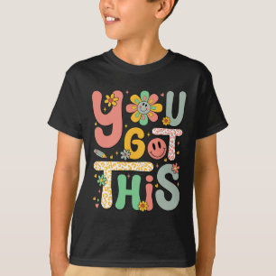 Dieser Testtag Groovy Motivierend Teacher S T-Shirt