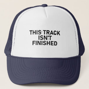 Dieser Track ist noch nicht fertig - Glitch Text D Truckerkappe