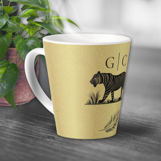 Dieses elegante Muster Gold Black Monogram Milchtasse (Von Creator hochgeladen)