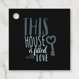 Dieses Haus ist mit Liebe gefüllt Geschenkanhänger