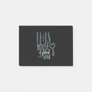 Dieses Haus ist mit Liebe gefüllt Post-it Klebezettel
