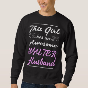 Dieses Mädchen hat einen Phantastischen Kellnersch Sweatshirt