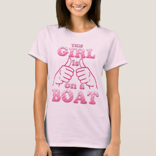 Dieses Mädchen ist auf einem BOOT T-Shirt