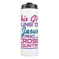 Dieses Mädchen läuft auf Jesus und Cross Country