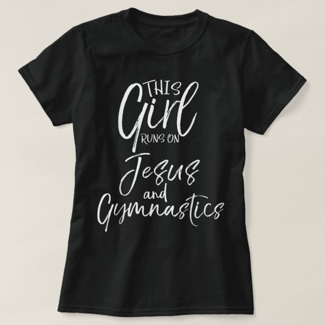 Dieses Mädchen läuft auf Jesus und Gymnastik Chris T-Shirt (Design vorne)