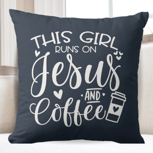 Dieses Mädchen läuft auf Jesus und Kaffee Kissen