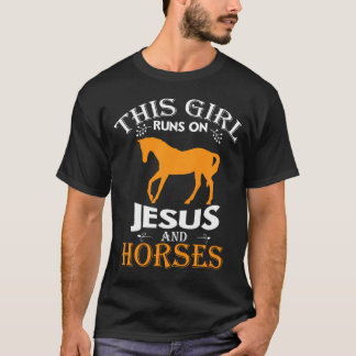 Dieses Mädchen läuft auf Jesus und Pferde Cool Chr T-Shirt