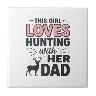 Dieses Mädchen liebt die Jagd mit ihrem Vater Vint Fliese