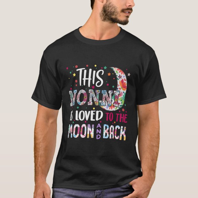 Dieses Nonni ist zum Mond und zurück Geschenkidee  T-Shirt (Vorderseite)