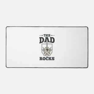 Dieses Papa-Rocks-Vintage-Gitarre-Papa-Shirt-Desig Schreibtischunterlage