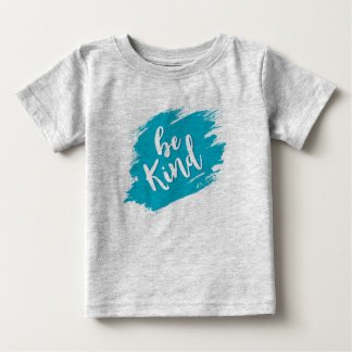 Dieses T-Shirt ist sehr stilvoll und elegant