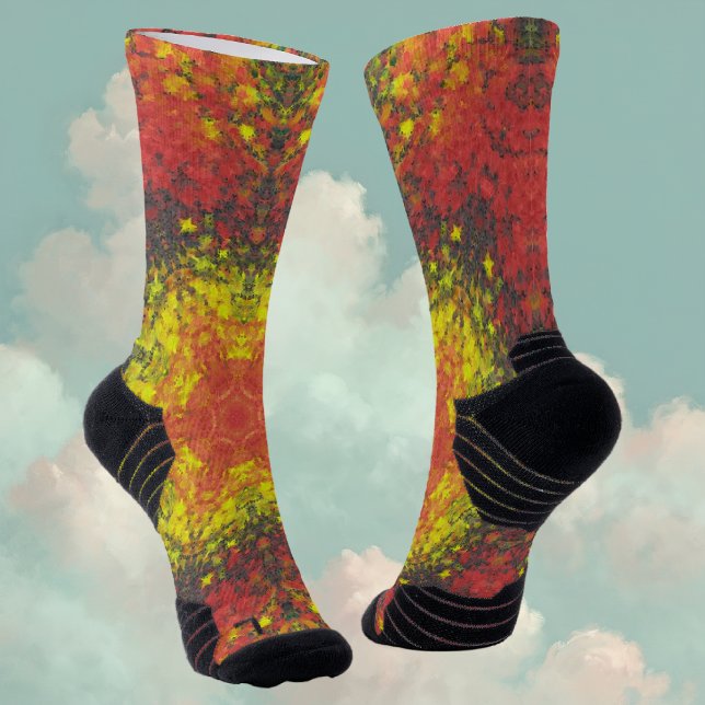 Digital Mandala Gelb rot und schwarz Socken (Yellow and Red Digital Paint Mandala Socks By Wormhole Orbital)
