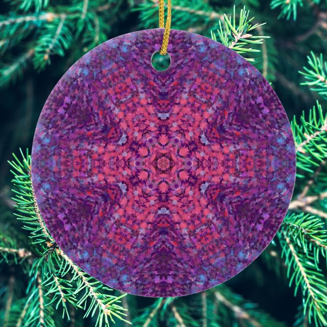 Digital Mandala Rosa Lila und blau Keramik Ornament (Pink Purple and Blue Digital Paint Mandala Ornament by Wormhole Orbital)