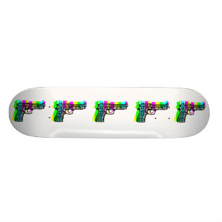 Dinge mit Schusswaffen Skateboard