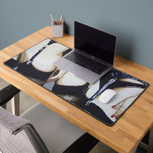 'Dinge passieren' Gemälde auf einem