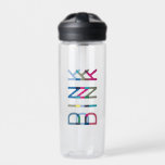 Dink Pickleball Fun Chic Pickleball Geschenk Trinkflasche<br><div class="desc">DINK! Diese Wasserflasche sagt alles! Dieses schicke Design mit dem Wort "dink" in Blues,  Grüntönen und Pinks feiert den Pickleball-Sport. Macht ein wunderbares Geschenk für den Pickleball-Liebhaber in Ihrem Leben. Teil einer Sammlung von Parcel Studios.</div>
