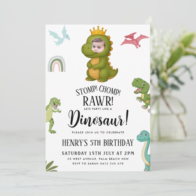 Dinosaur Birthday Party Einladung (Stehend Vorderseite)