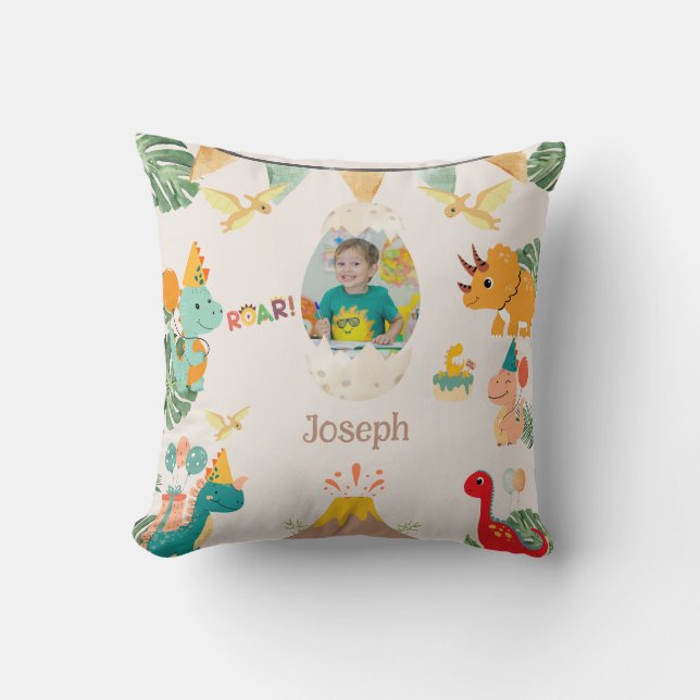 Dinosaur Birthday Throw Kissen - Name und Foto (Vorderseite)