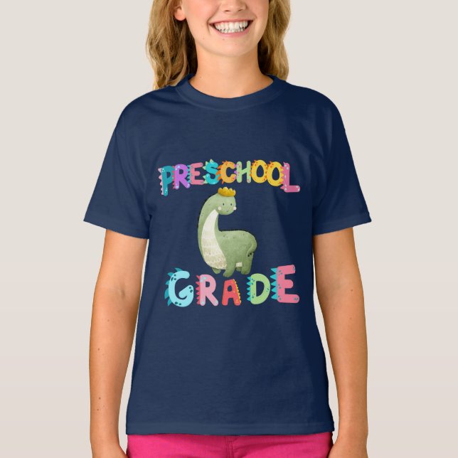 Dinosaur Preschool GRADE Squad Lehrschule T-Shirt (Vorderseite)