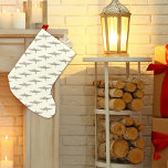 Dinosaur Santa Pterodactyl Funny Colorful Kids Kleiner Weihnachtsstrumpf<br><div class="desc">Kinder sind Sie unartig oder nett gewesen? Pass auf, dass Xmas pterodactyl hier ist! Diese lustige, farbenfrohe prähistorische jurassische Ära quirky bunte pterodactyl dinosaurer Illustration. Der perfekte Weihnachtsweihnachtsfest für lustige Dinosaurier-Liebhaber, Kunstliebhaber oder solche, die wie ungewöhnliche, eigenartige Designs sind. Dieser farbenfrohe Dinosaurier wurde mit handgemalten Digitalbildern in Gelb, lila, Rosa,...</div>