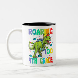 Dinosaur T-Rex Roaring in 100 Tage der 4. Klasse Zweifarbige Tasse
