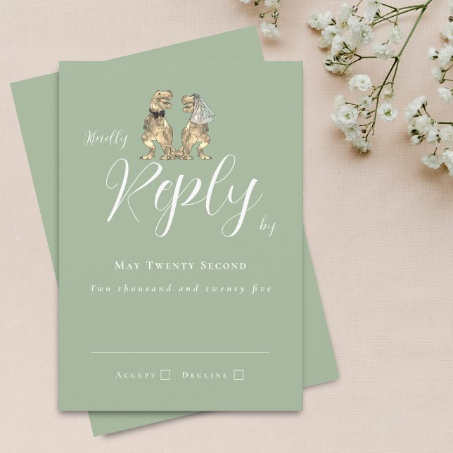 Dinosaur Theme Wedding Reply Sage Green RSVP Karte (Dinosaur theme wedding sage green invitation RSVP card T-Rex dino bride and groom modern elegant)