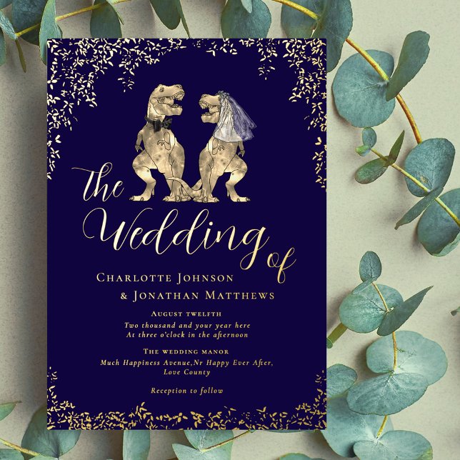 Dinosaur Wedding Navy Blue und Gold Folieneinladung (Dinosaur wedding t-Rex bride and groom navy blue and gold foil invitation)