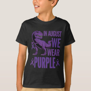 Dinosaurier Im August tragen wir eine Lila Regenbo T-Shirt