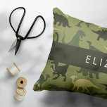 Dinosaurier Muster, Dinosaur Silhouette, Ihr Name Haustierbett<br><div class="desc">Niedliche,  lustige und hübsche Muster mit Dinosaurier-Silhouetten in Gelb und Grün. Modernes und trendiges Geschenk,  perfekt für den Dinosaurier-Liebhaber in Ihrem Leben. Personalisieren Sie diese durch Hinzufügen von Namen,  Spitznamen,  Monogramm oder Initialen.</div>