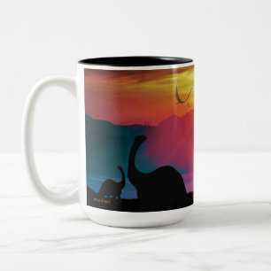 Dinosaurier-Sonnenuntergang Zweifarbige Tasse
