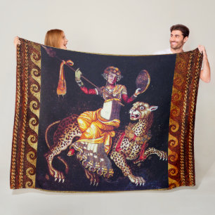 DIONYSOS MIT EINEM SPEER REITEND AUF EINEM LEOPARD FLEECEDECKE