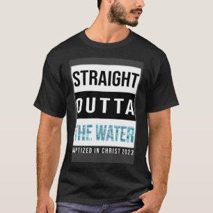 Direkt außerhalb der Wassertaufe 2023 getauft in T-Shirt